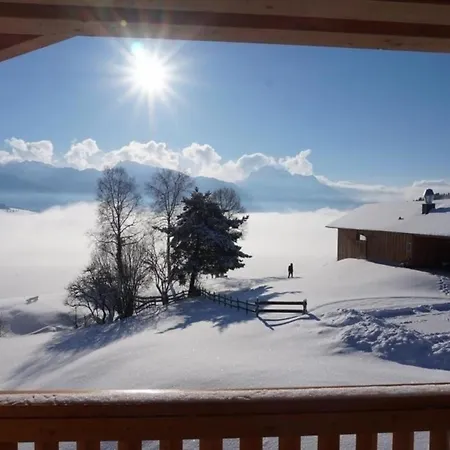 Ferienhaus Tolles In Dietringen Mit Schoenem Balkon Und Neben Dem *