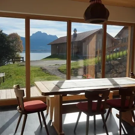 Tolles In Dietringen Mit Schoenem Balkon Und Neben Dem *